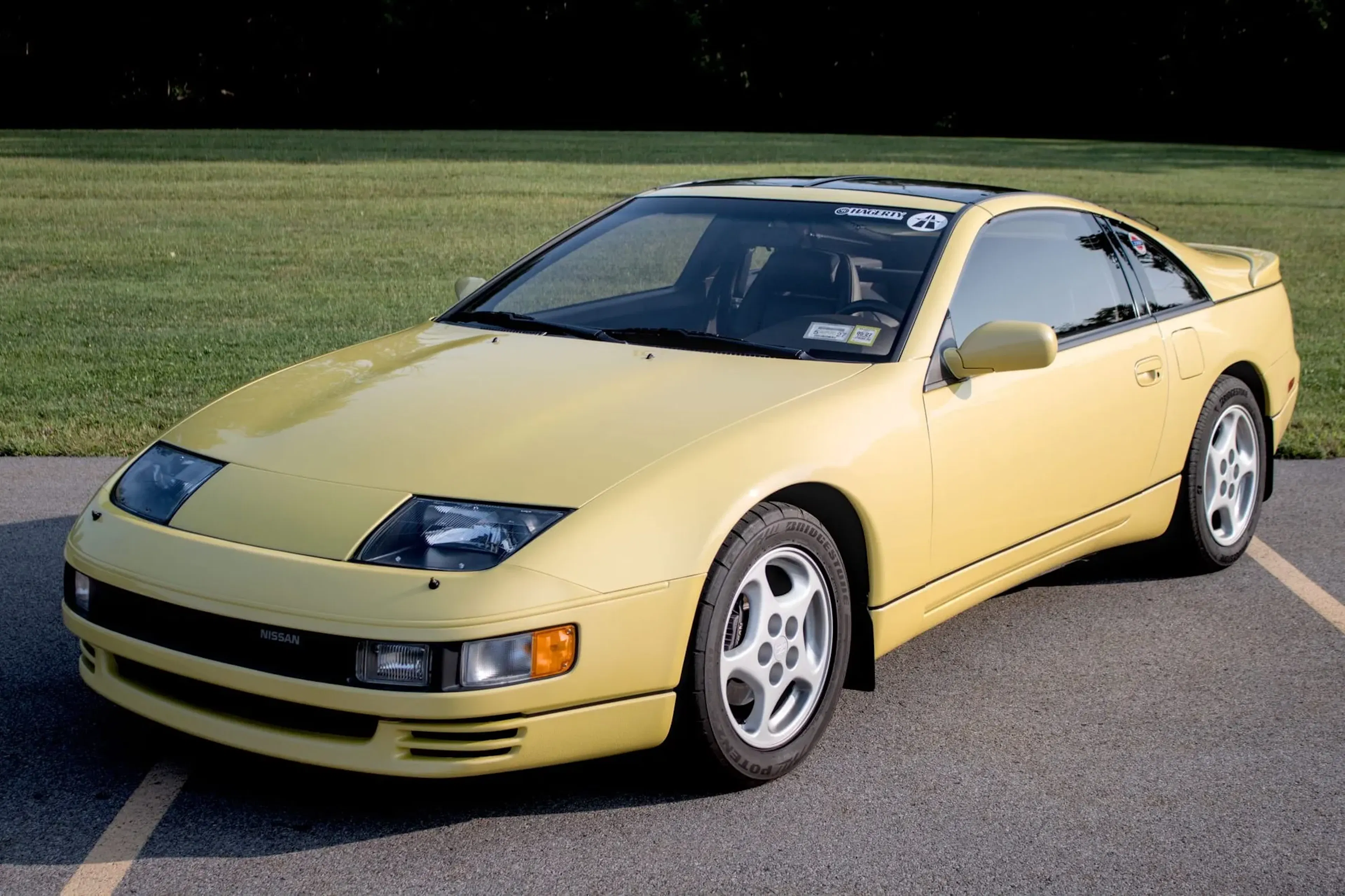 1994 Nissan 300ZX VIN JN1CZ24D4RX545637 | Hagerty Valuation Tools®